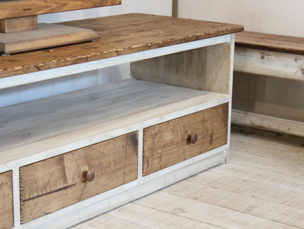 ダメージ加工　ホワイトシャビーテレビ台140　アンティークホワイト