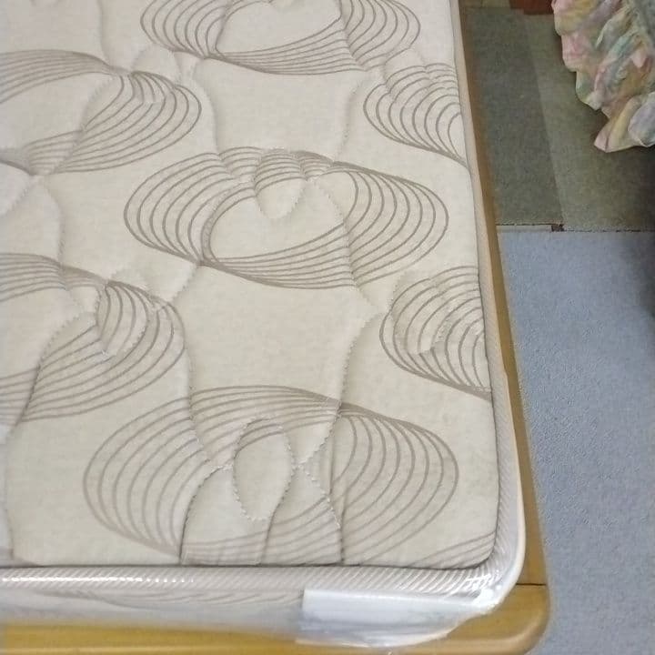 マットレス　ダブル　140×195　ユートップ　ポケットコイル　未開封品