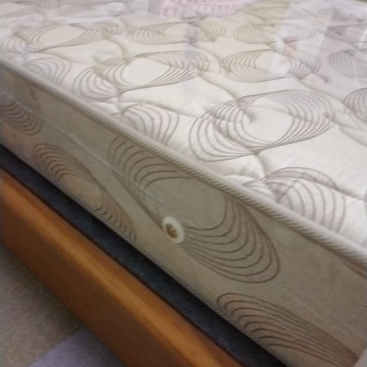 マットレス　ダブル　140×195　ユートップ　ポケットコイル　未開封品