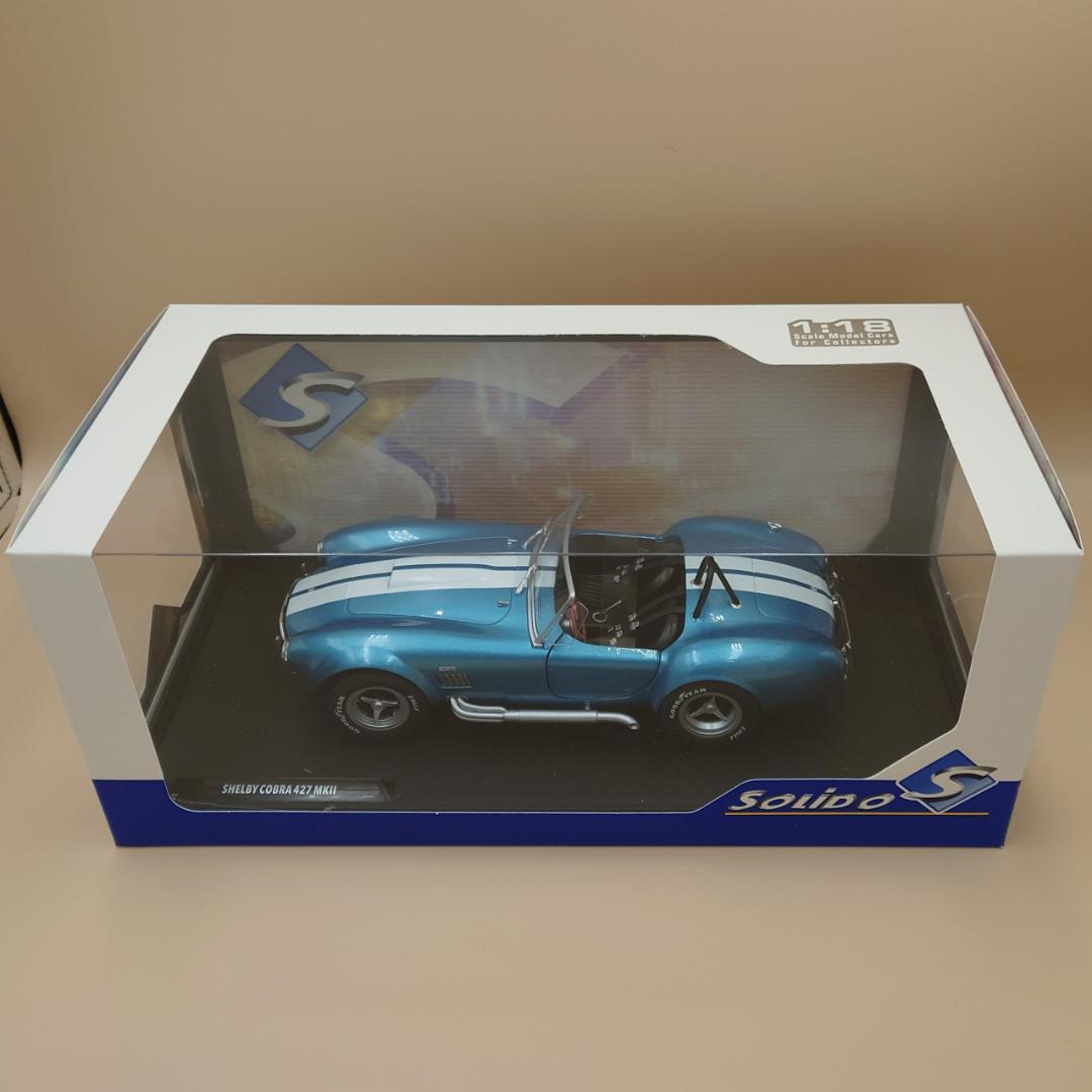 1/18 シェルビー コブラ 427 S/C 1965 ブルー ソリド製ミニカー