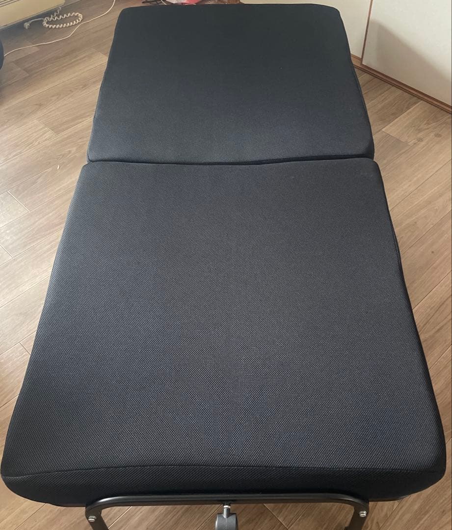 折りたたみメッシュベッド 黒　シングル