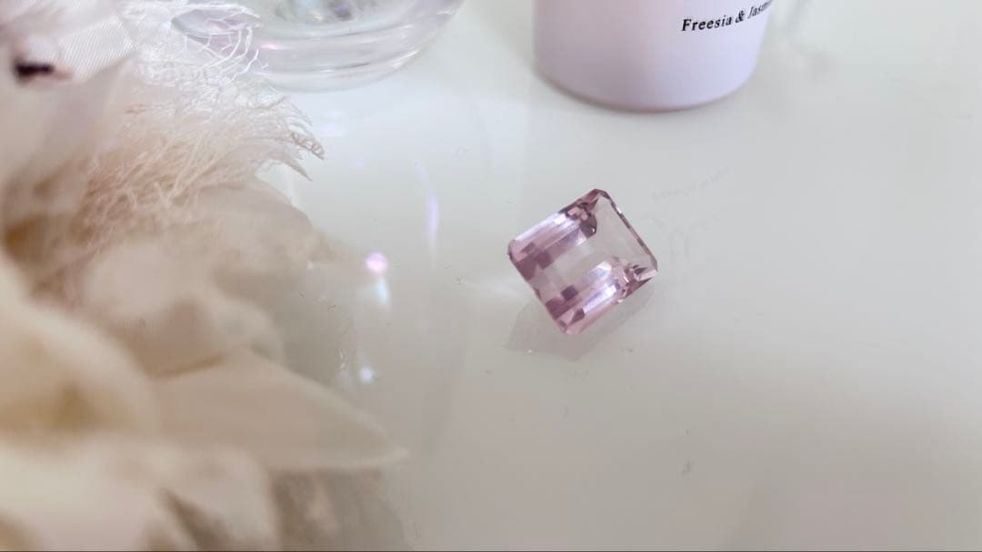 ルース⭐︎ピンクタンザナイト⭐︎天然石