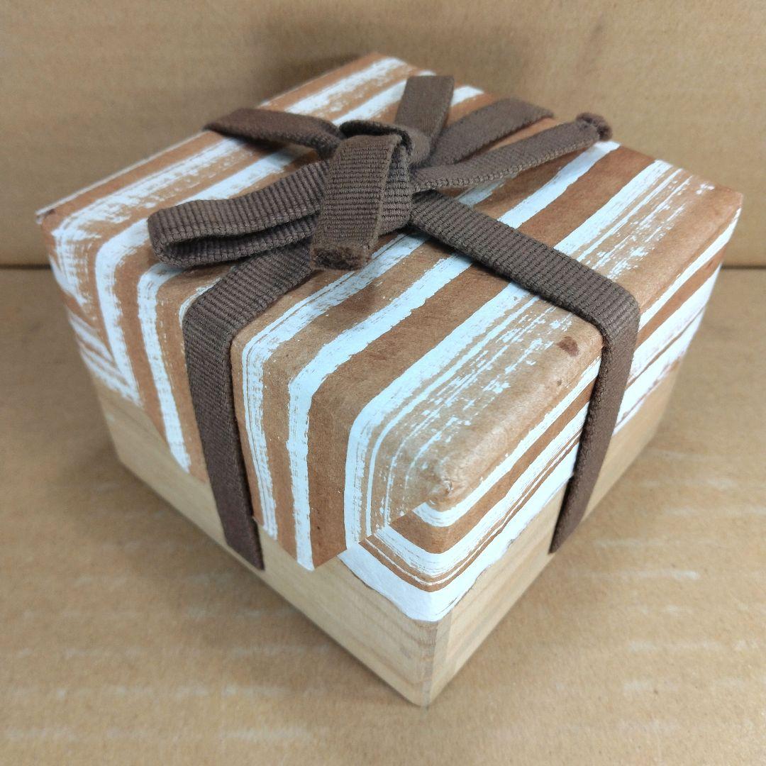 最高傑作【本物保証】金城次郎 水滴 共箱(本人書付）栞 笑魚紋水滴 ヤチムン壷焼