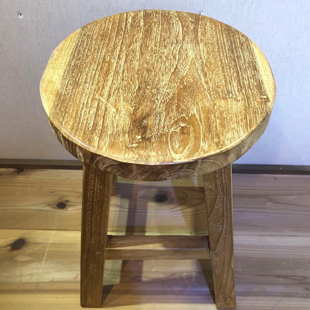 オールドチーク材のスツール 無垢材 円形 丸型 腰掛け 椅子 ラウンドスツール