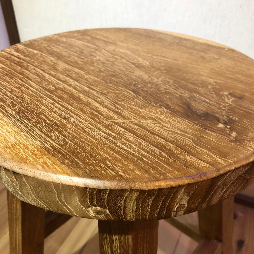 オールドチーク材のスツール 無垢材 円形 丸型 腰掛け 椅子 ラウンドスツール