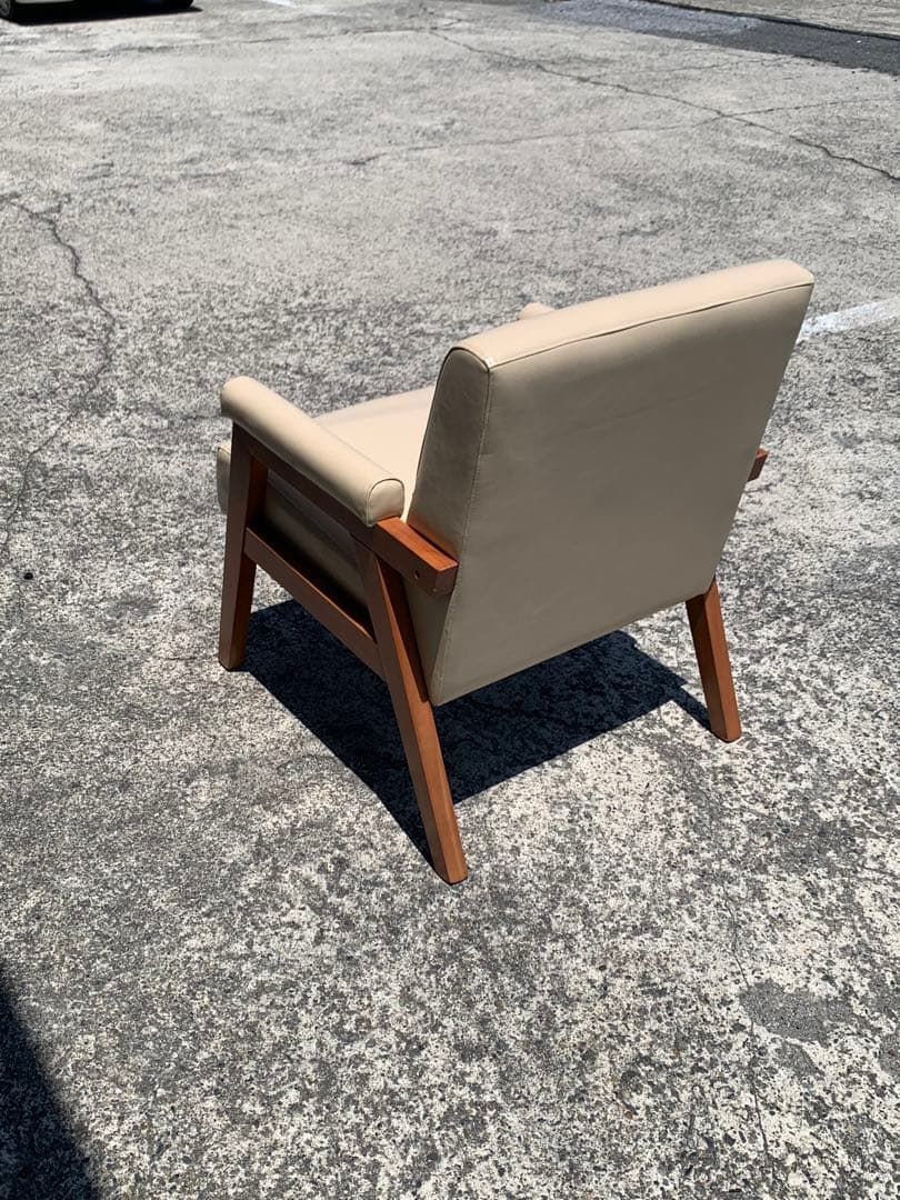 一人掛けソファ　アームチェア　ベージュ　ファブリックチェア 椅子(滋賀県内のみ)