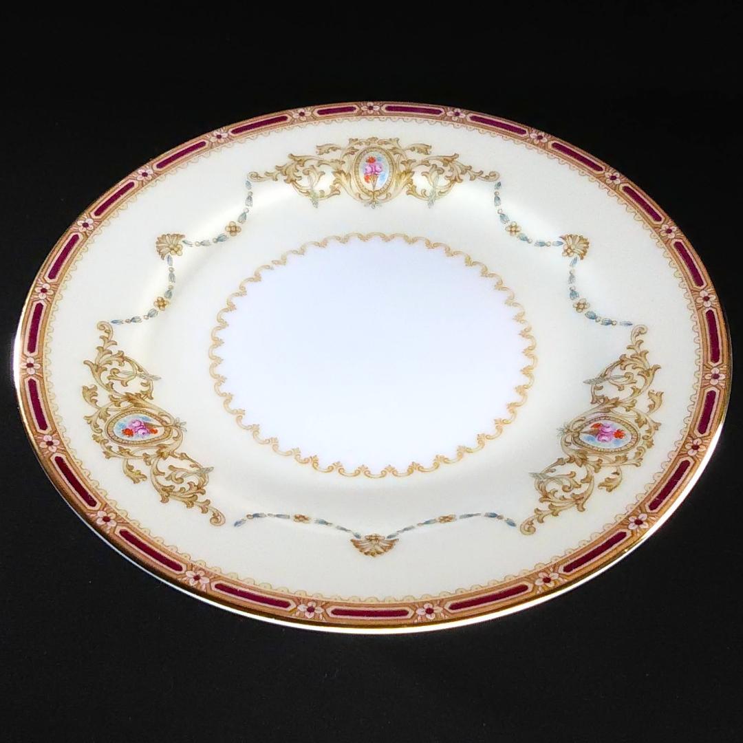 ノリタケ 古風なパン皿 8枚