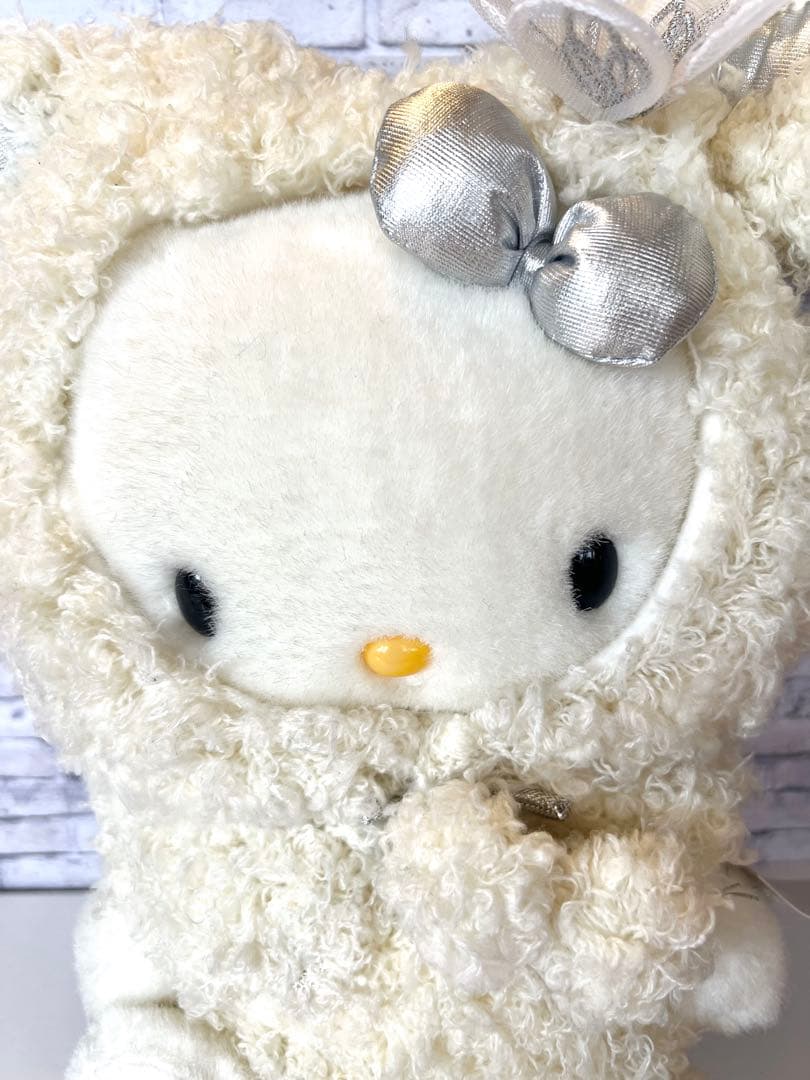 希少】 1999vivitix限定ハローキティ白ウサギ被り物ぬいぐるみ - メルカリ