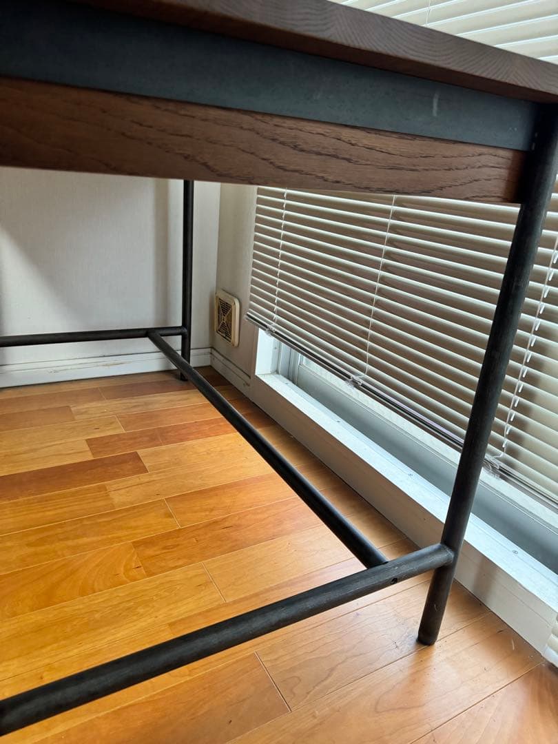 トラックファニチャー　SUTTO DESK