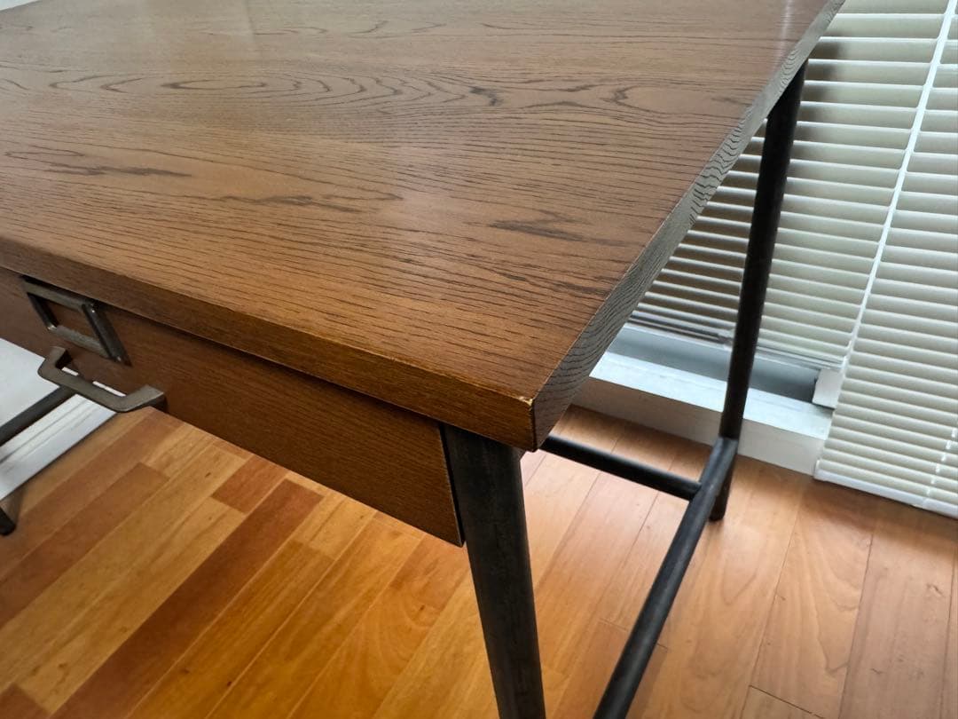 トラックファニチャー　SUTTO DESK