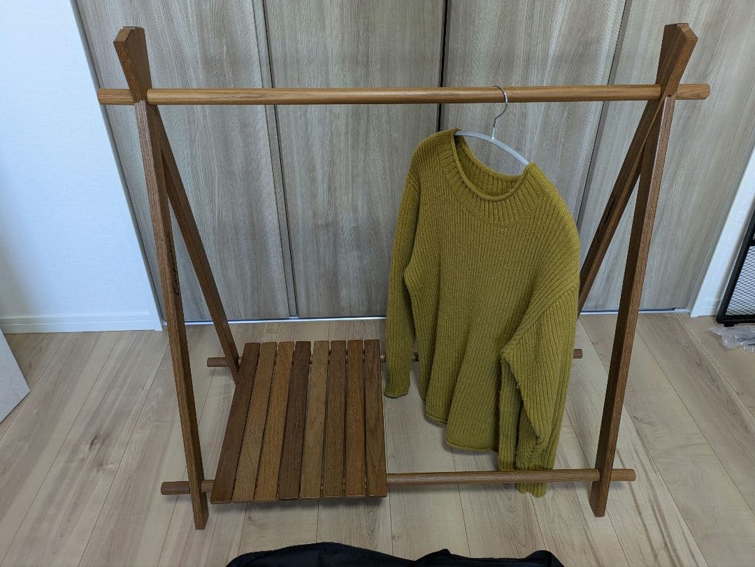 Carpenters　ウッド　ハンガーラック　キャンプ　インディアンハンガー