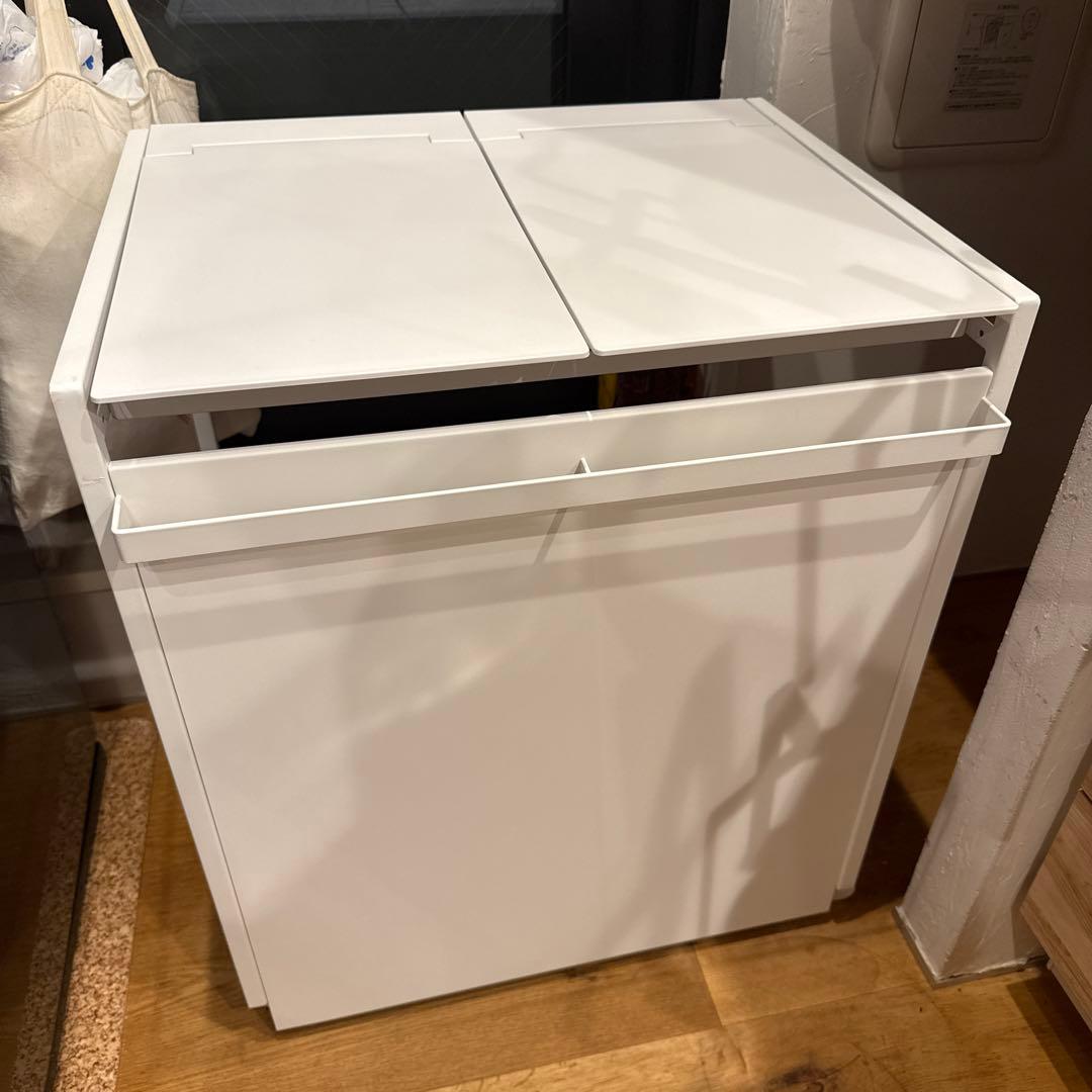 お値下げします。Tower 山崎実業　ホワイトごみ箱