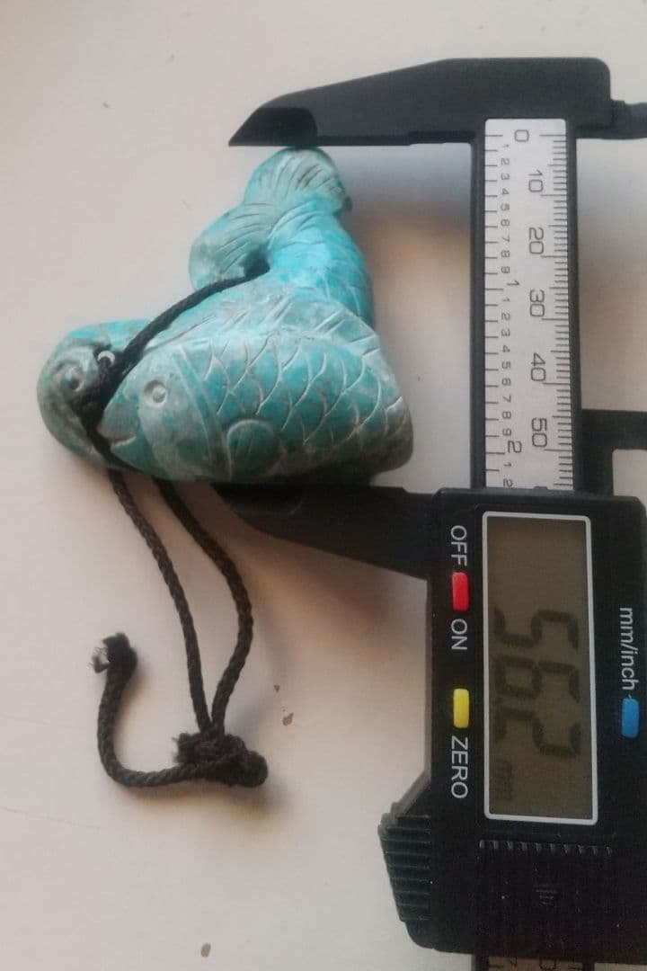 本トルコ石 古代 魚彫刻 根付け 魔除け 御守 時代物