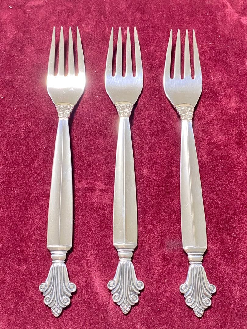 ジョージジェンセン e  純銀フォーク アカンサス 3本