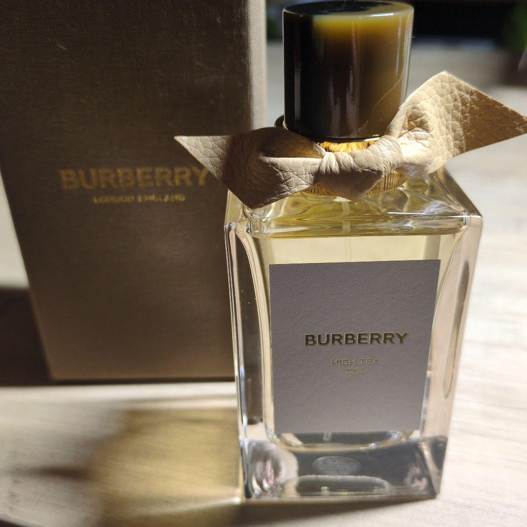 【未使用品】バーバリー シグネチャー ハイ ティー オードパルファム 100ml