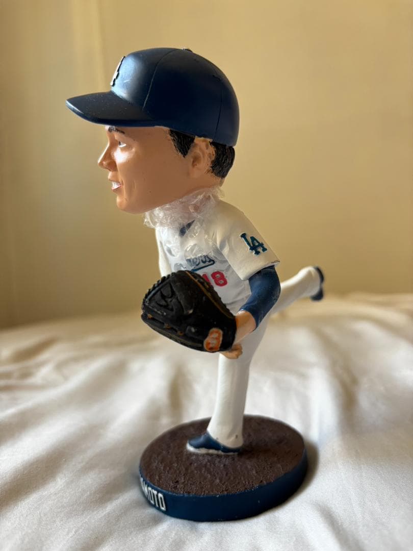 山本由伸 ロサンゼルス・ドジャース ボブルヘッド人形, 2024年6月13日配布