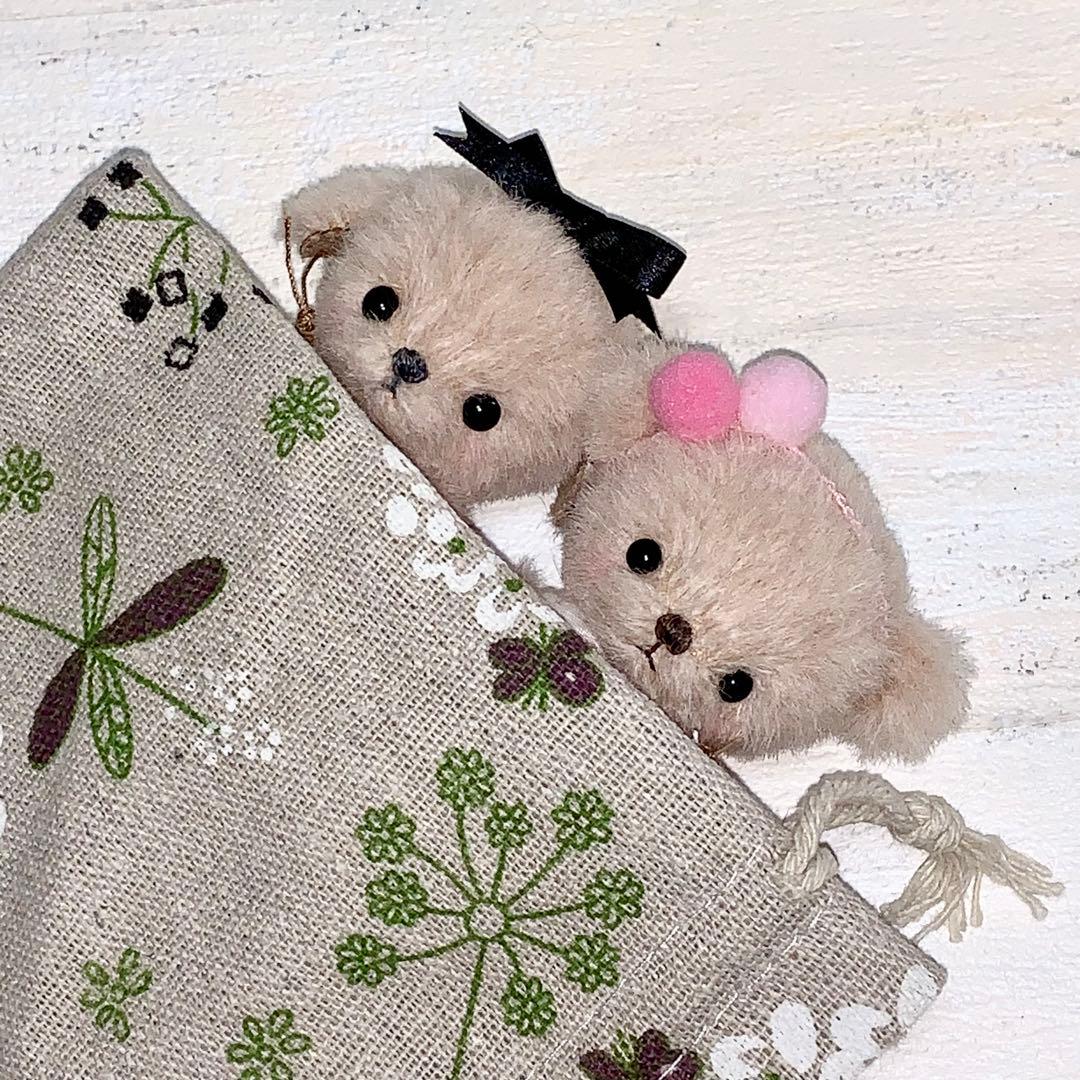 テディベア ペールピンク 小さなくま 可愛いくま ドット柄ワンピ ボンボン付き