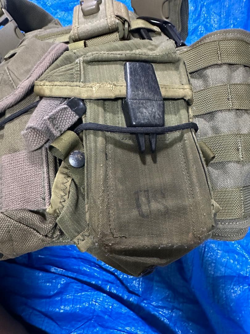 タクティカルプレートキャリア　各種ポーチ付き　LC2マルチカム