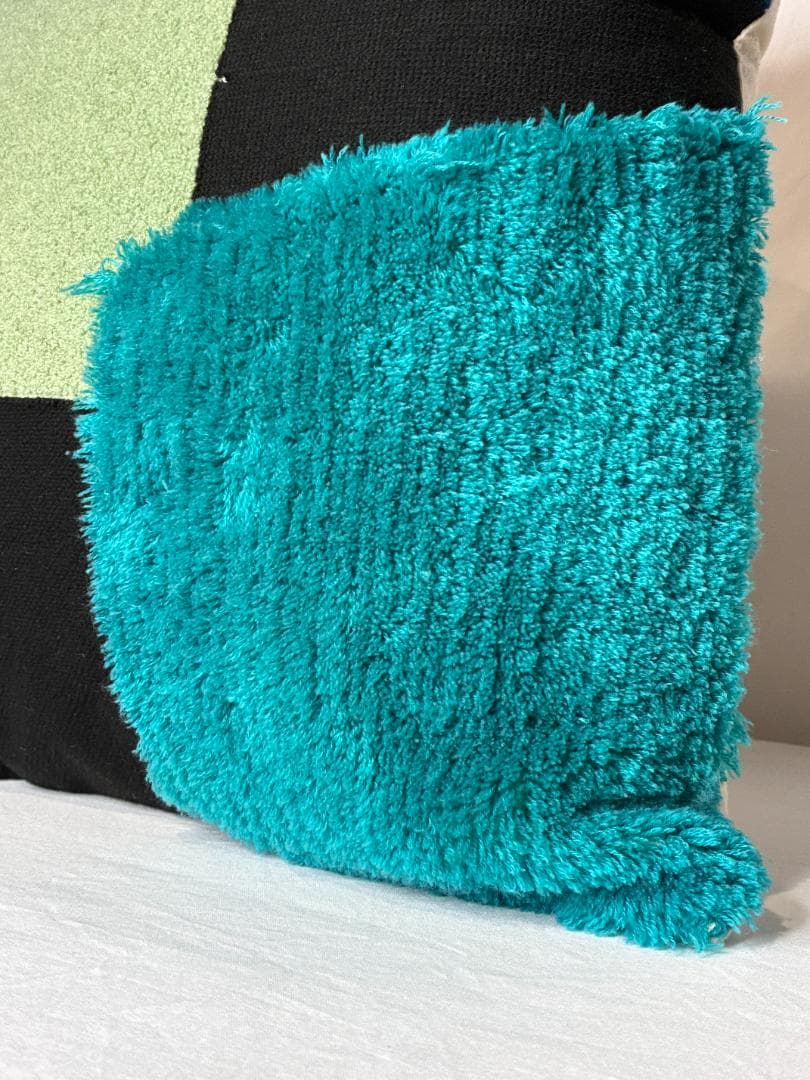 △廃番▽ KARE 45x45cm クッション レクタングル - メルカリ