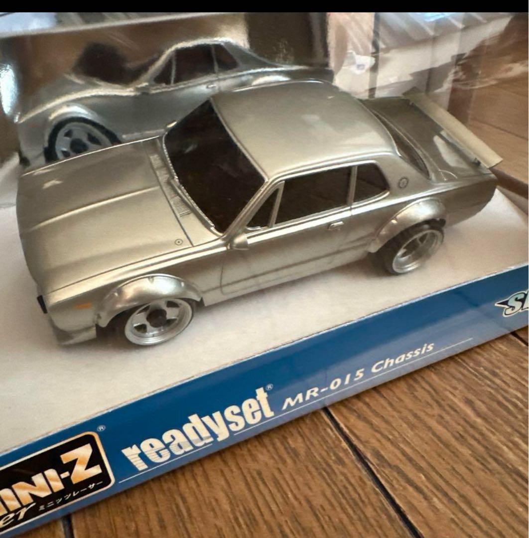 ミニッツ　シャコタンブギ　ジュンちゃんのハコスカ（シルバー）　京商　レディセット