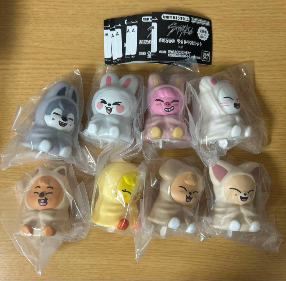 全8種 スキズ skzoo ライトマスコット コンプリート straykids - メルカリ