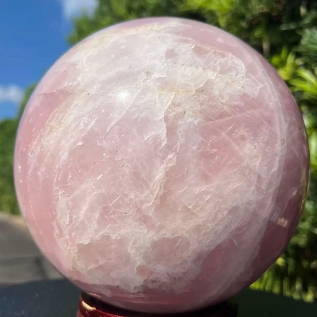 ☆超極大 ピンクスフィア☆特別出品☆優美☆虹入り ローズクォーツ 丸玉 天然石