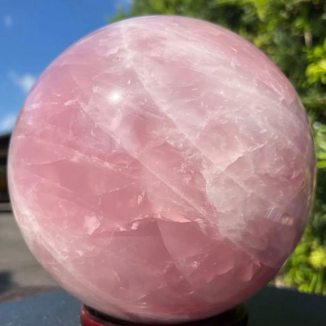 ☆超極大 ピンクスフィア☆特別出品☆優美☆虹入り ローズクォーツ 丸玉 天然石