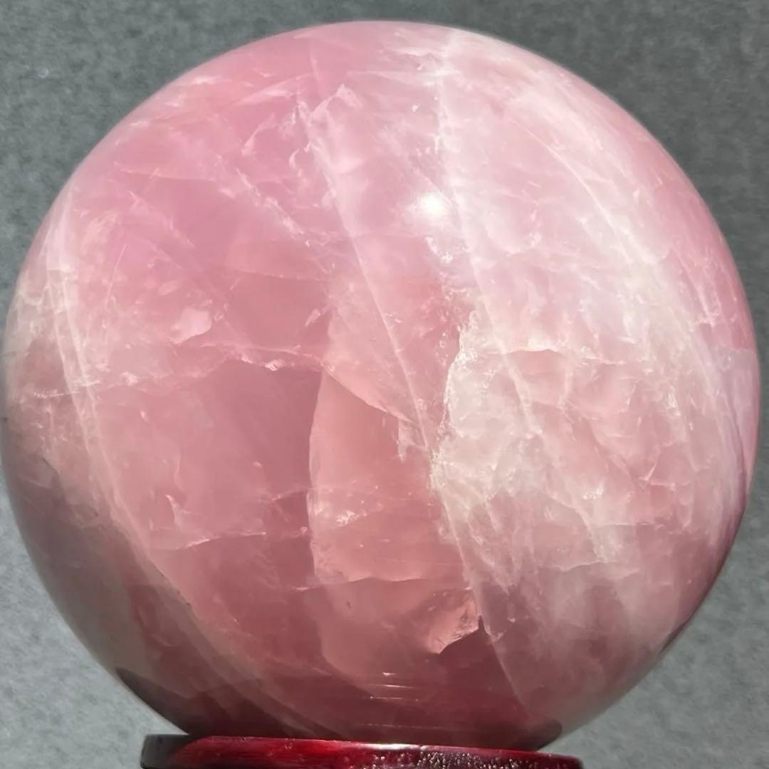 ☆超極大 ピンクスフィア☆特別出品☆優美☆虹入り ローズクォーツ 丸玉 天然石