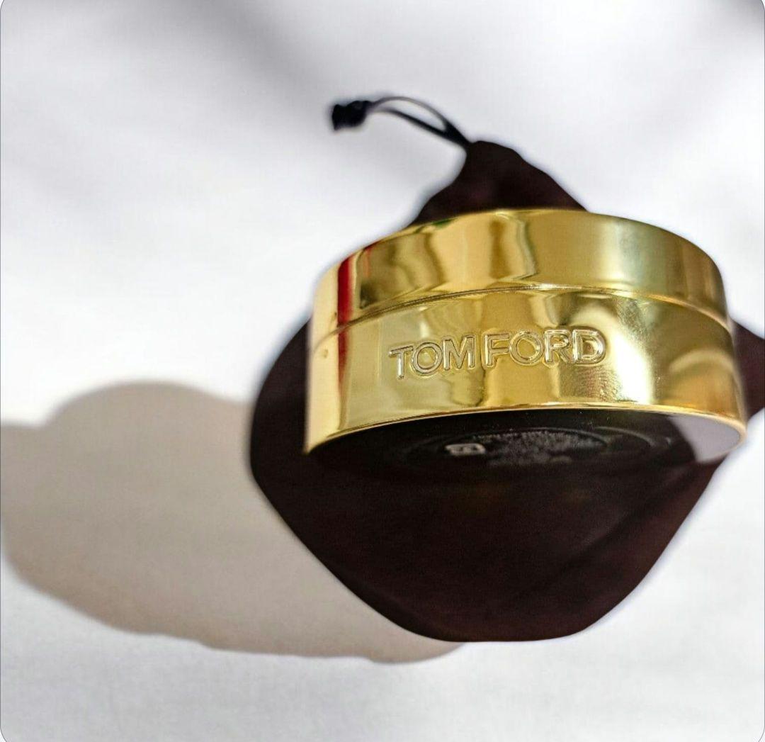 トムフォードトレースタッチクッションファンデーション&替えパフ付き