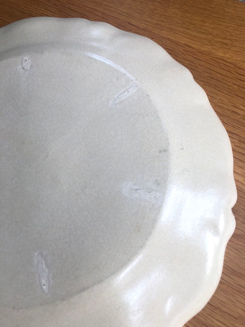 河合竜彦 レリーフ皿 貫入 リムプレート 貫入釉 うつわ 作家 ハンドメイド 器