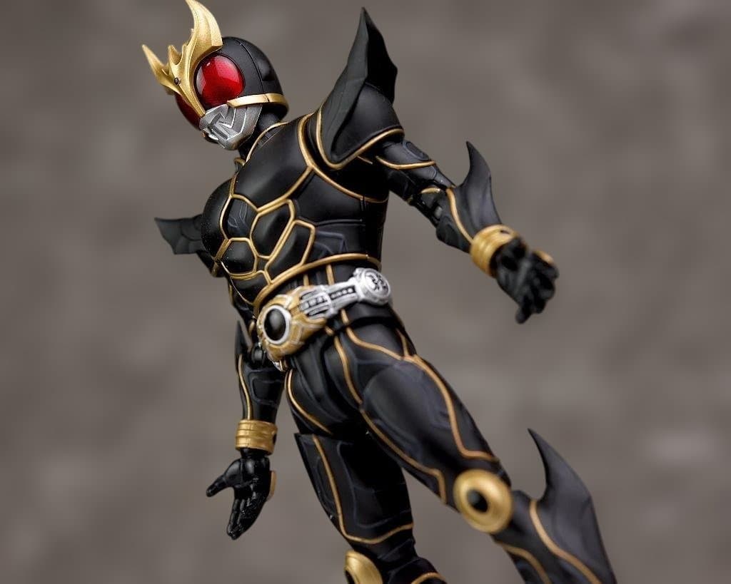 S.H.Figuarts 真骨彫 仮面ライダークウガ　アルティメットフォーム