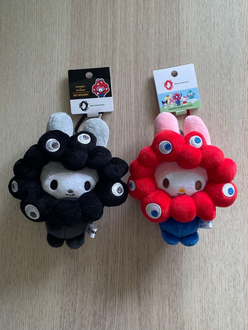 マイメロディ カラビナBC 2色セット EXPO2025万博ミャクミャク - メルカリ