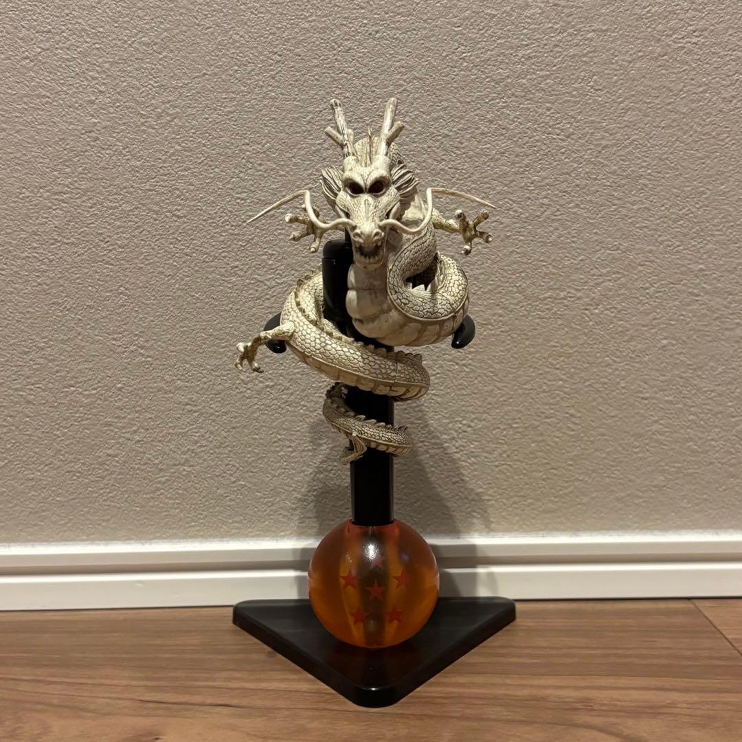 目が光る神龍ペン＆ドラゴンボールスタンド セット売り