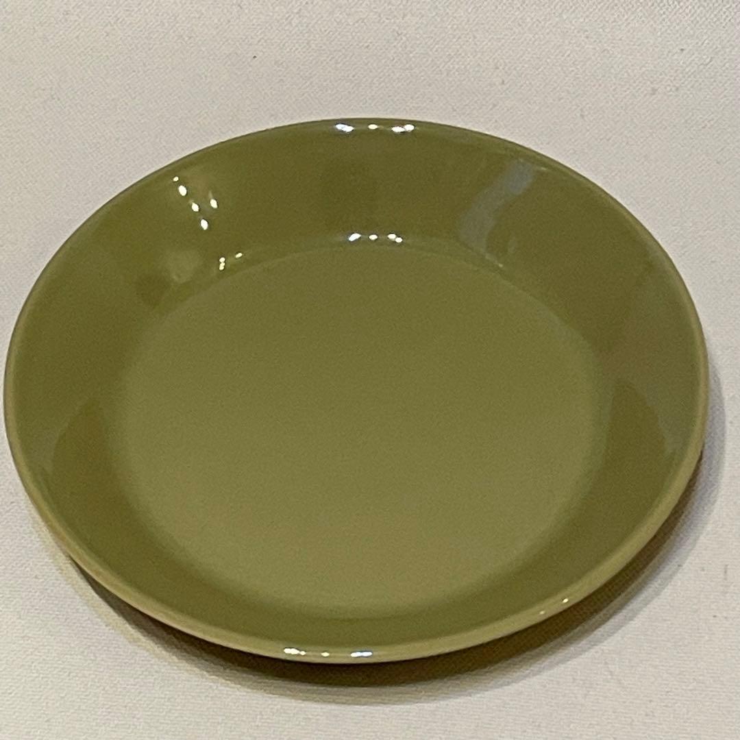 イッタラ ティーマ ティーカップ & ソーサー オリーブグリーン - メルカリ
