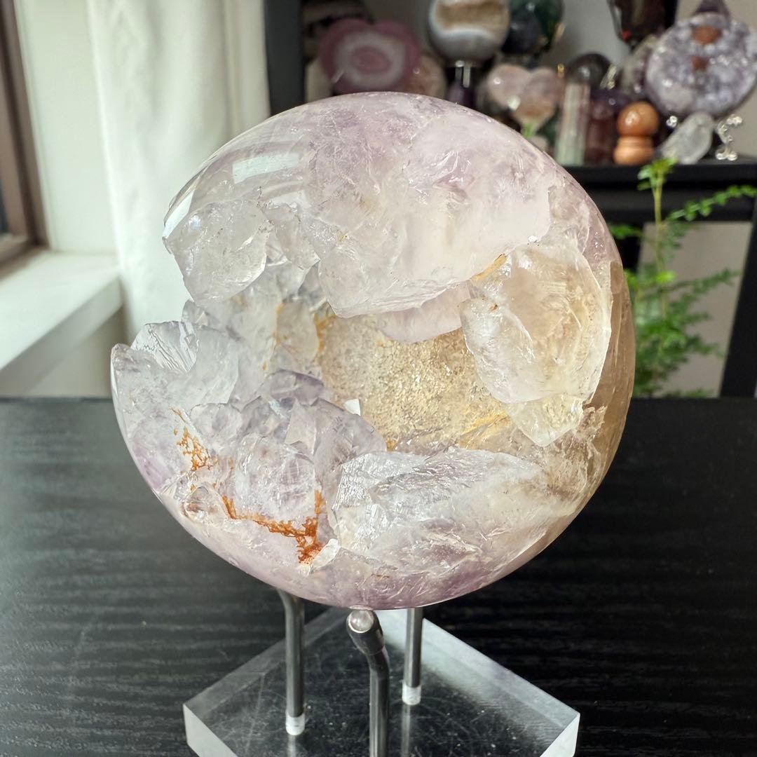 天然石アメジストの笑い口　置物　スフィアNO.092207