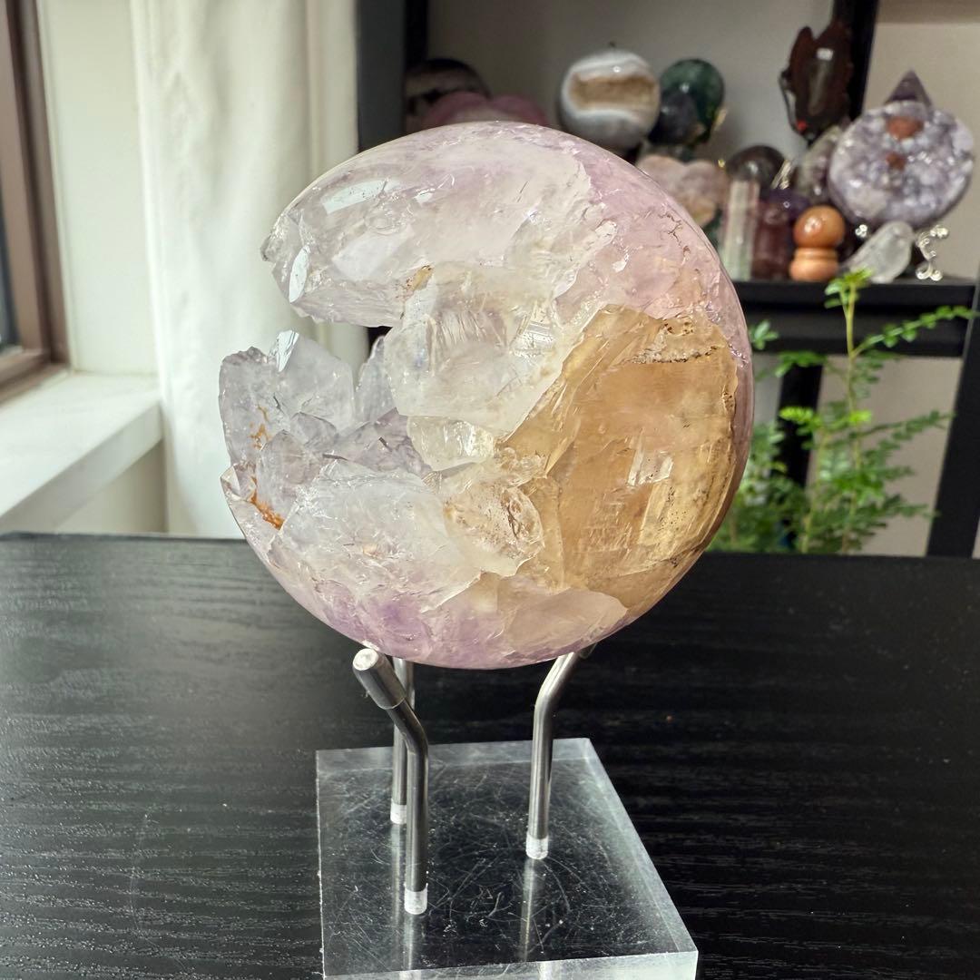 天然石アメジストの笑い口　置物　スフィアNO.092207