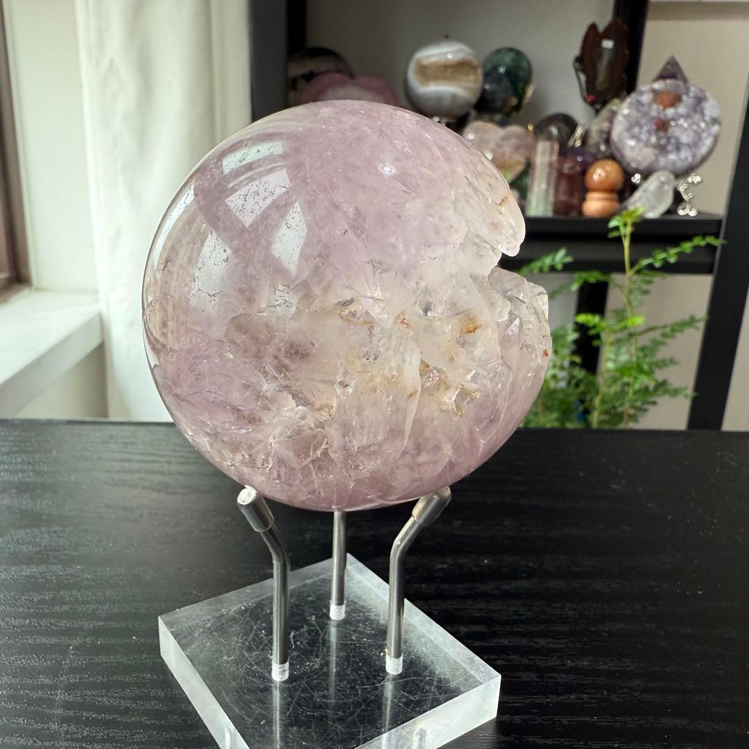 天然石アメジストの笑い口　置物　スフィアNO.092207