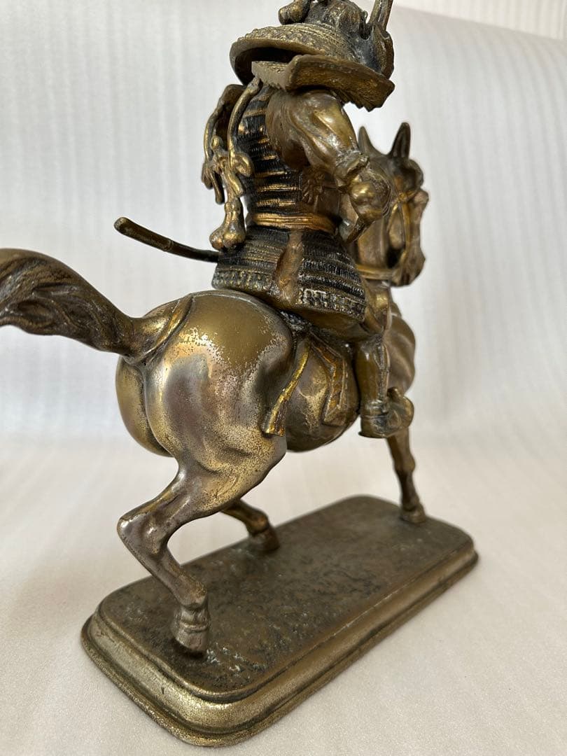 大楠公像 楠木正成 騎馬 武者像 銅製 重さ約5.1kg 高さ約33cm - メルカリ