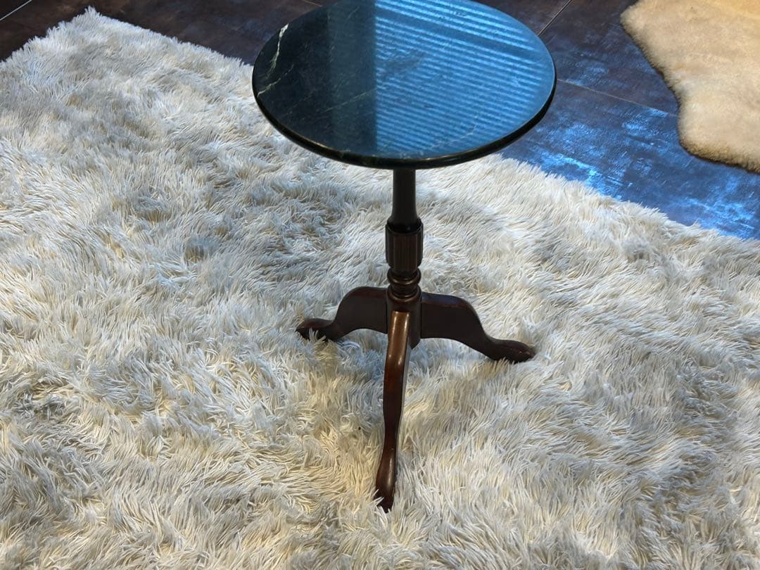 大理石　丸テーブル　イギリススタイル　コーヒーテーブル　カフェテーブル　SZ