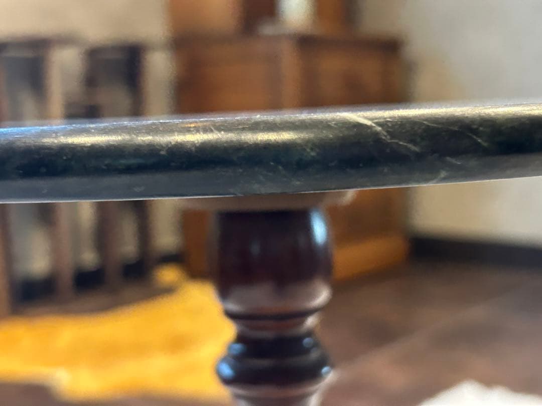 大理石　丸テーブル　イギリススタイル　コーヒーテーブル　カフェテーブル　SZ