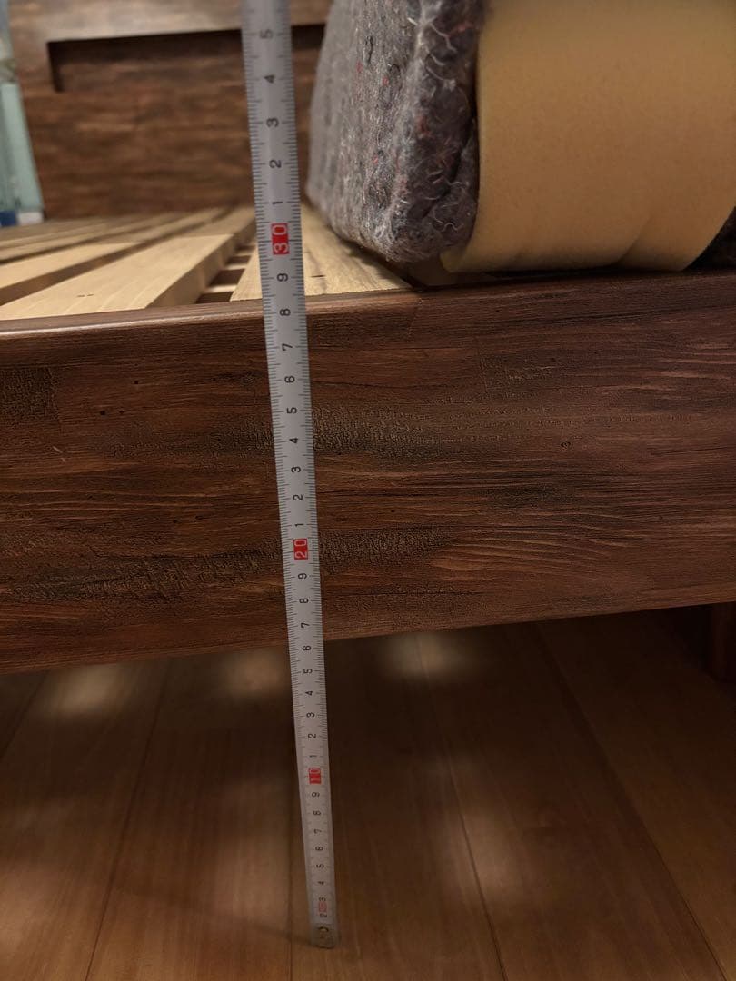 木製シングルベッドフレーム 茶色