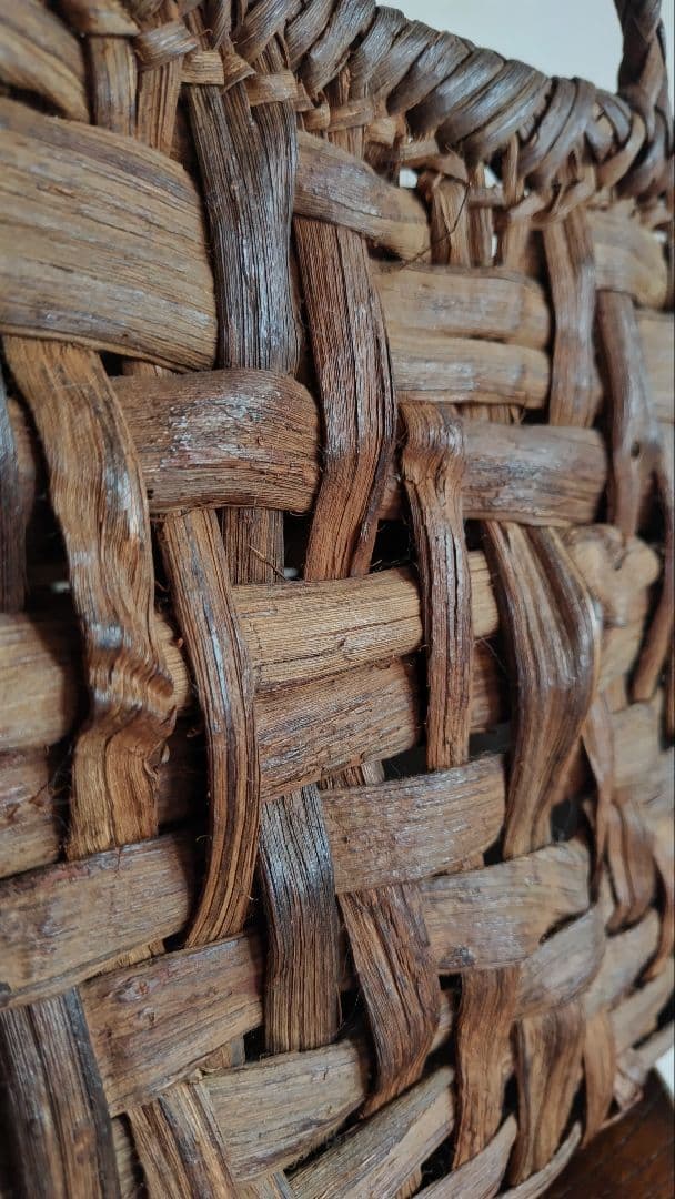 ✥天然素材ぶどう蔓 編み込み かごバッグ✥