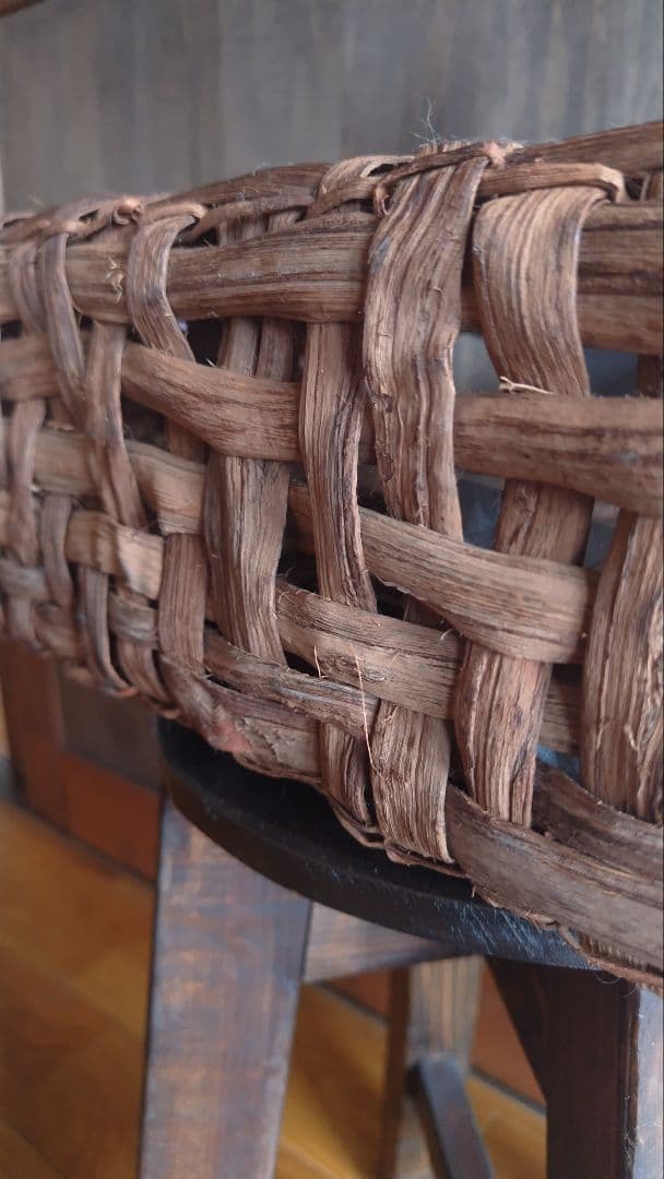 ✥天然素材ぶどう蔓 編み込み かごバッグ✥