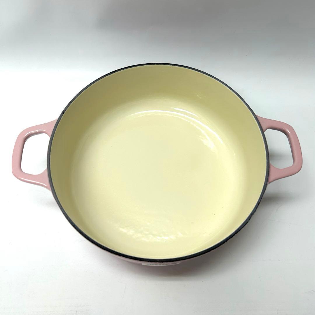 未使用　CHASSEUR シャスール　両手鍋　20cm ピンク