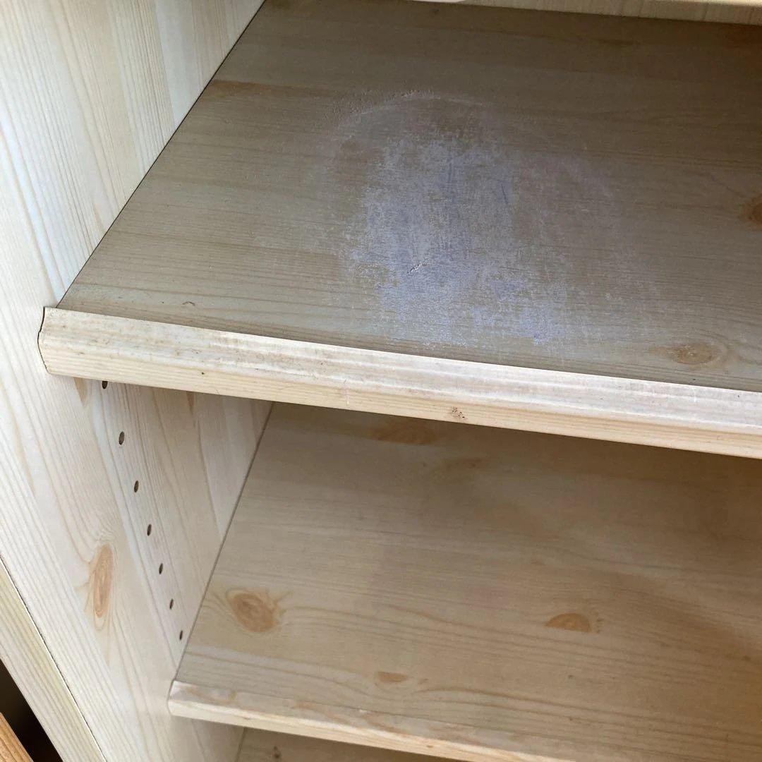 ガラス扉食器棚　パイン材