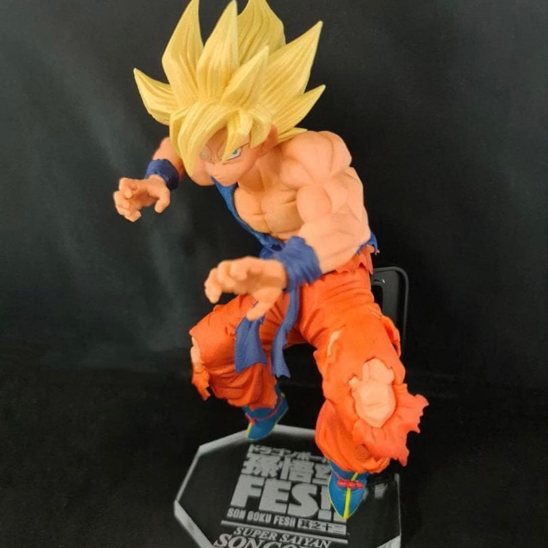 悟空フェス BWFC 孫悟空 アクリル台座 - メルカリ