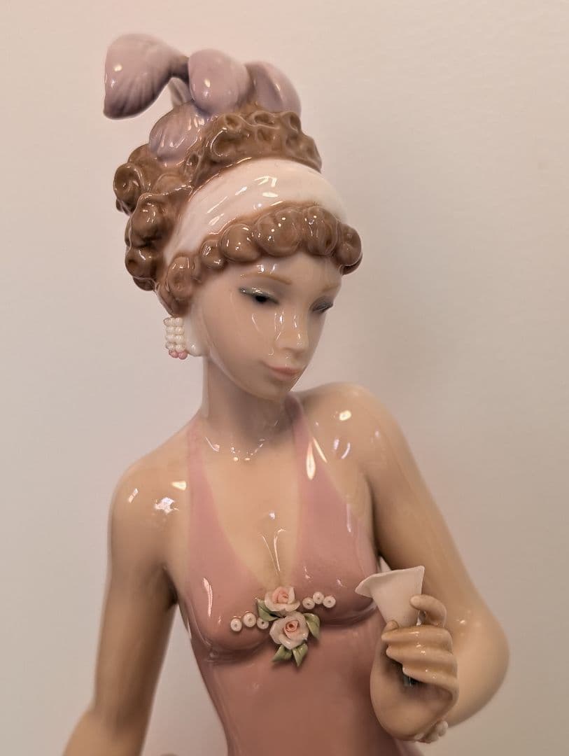 陶器人形 リヤドロ 5377 - メルカリ