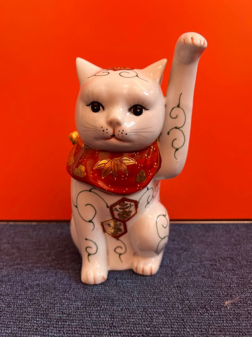 1274  九谷焼❓　招き猫　置物
