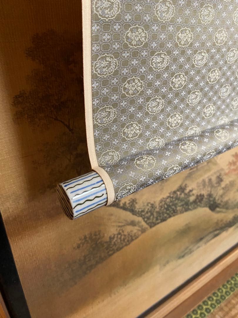 掛軸 長谷川石根作 親を待つ子雀　共箱付