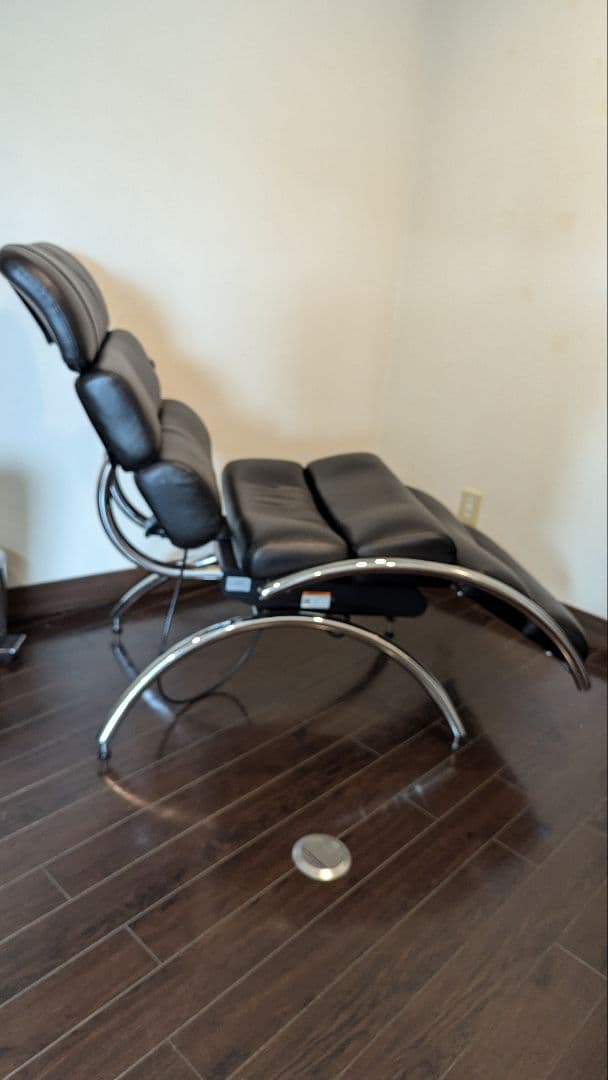 【中古】タカラベルモント　シャンプー椅子『CALME（カルム）』左側スイッチ